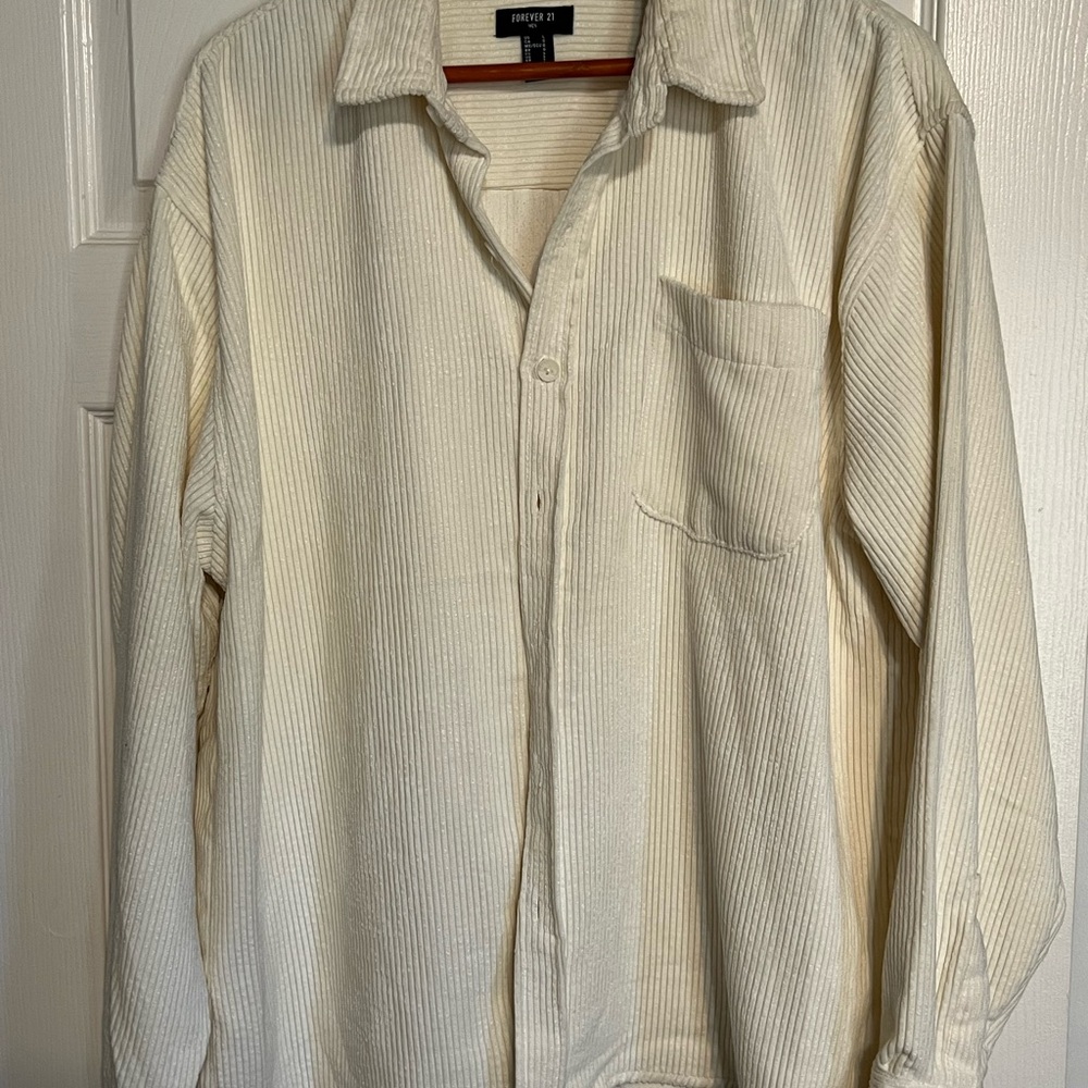 Forever 21 Men's Off-White Casual Button Down Shirt